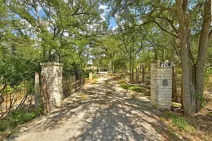 7709 Timber Hills Dr, Del Valle, TX 78617 - Photo 31
