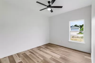 21415 Highland Lake Drive, Lago Vista, TX 78645 - Photo 17