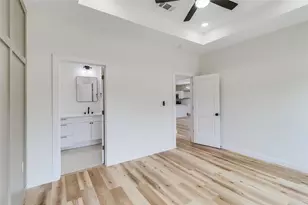21415 Highland Lake Dr, Lago Vista, TX 78645 - Photo 11