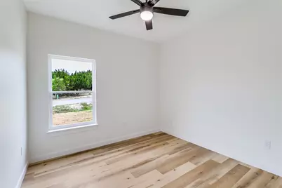21415 Highland Lake Drive, Lago Vista, TX 78645 - Photo 19