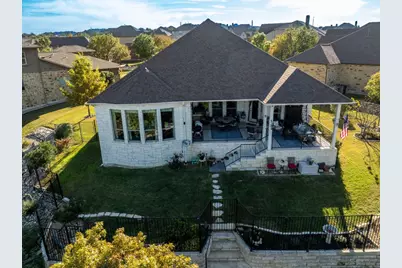 306 Tavish Trail, Austin, TX 78738 - Photo 9