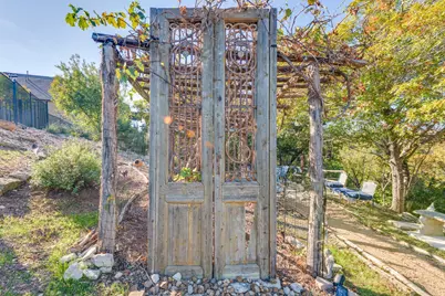 306 Tavish Trail, Austin, TX 78738 - Photo 11