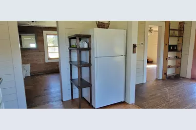 394 Easley Road, Smithville, TX 78957 - Photo 7