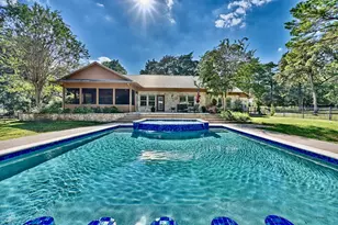 404 St Andrews Dr, New Ulm, TX 78950 - Photo 11