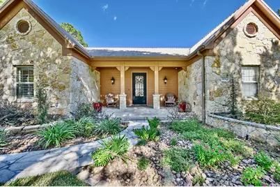 404 Saint Andrews Drive, New Ulm, TX 78950 - Photo 5