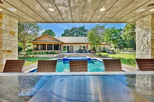 404 St Andrews Dr, New Ulm, TX 78950 - Photo 9