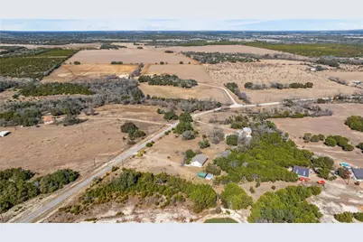 351 County Road 326, Bertram, TX 78605 - Photo 9