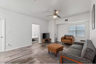 911 W 22 Street #401, Austin, TX 78705 - Photo 5