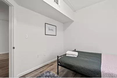 911 W 22 Street #401, Austin, TX 78705 - Photo 15