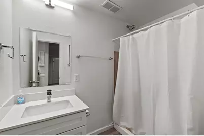 911 W 22 Street #401, Austin, TX 78705 - Photo 13