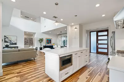 2902 Cedarview Drive, Austin, TX 78704 - Photo 9