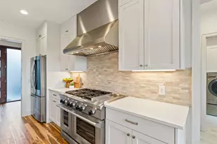 2902 Cedarview Dr, Austin, TX 78704 - Photo 11