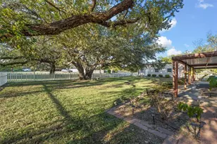 103 Spring Lake Dr, Waco, TX 76705 - Photo 29