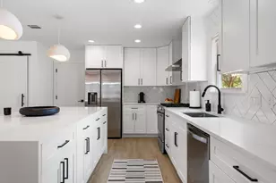 510 Meadow Lea Dr, Austin, TX 78745 - Photo 13