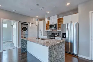 810 S Rock St, Georgetown, TX 78626 - Photo 3