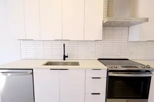 2220 Webberville Rd, Austin, TX 78702 - Photo 9