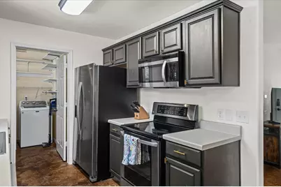 208 W North Street #B, Kyle, TX 78640 - Photo 9