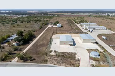 6802 S Old Bastrop Highway, San Marcos, TX 78666 - Photo 3