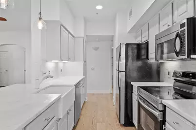 7701 Rialto Boulevard #1412, Austin, TX 78735 - Photo 9