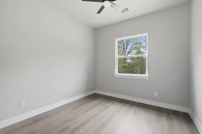 112 Heleakala Drive, Bastrop, TX 78602 - Photo 25
