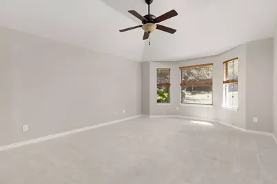10025 Janet Loop, Dripping Springs, TX 78620 - Photo 9