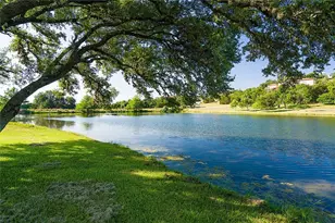 10025 Janet Loop, Dripping Springs, TX 78620 - Photo 23