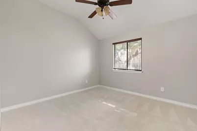 10025 Janet Loop, Dripping Springs, TX 78620 - Photo 17