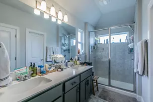 173 Riverhill Dr, Georgetown, TX 78628 - Photo 11