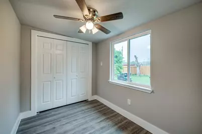914 E 19th Street, Georgetown, TX 78626 - Photo 27