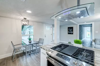 914 E 19th Street, Georgetown, TX 78626 - Photo 15