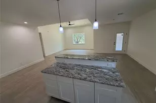 12 Meadow Oak Ct, Wimberley, TX 78676 - Photo 3