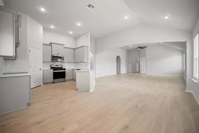 365 Pale Horse Bend, Buda, TX 78610 - Photo 3