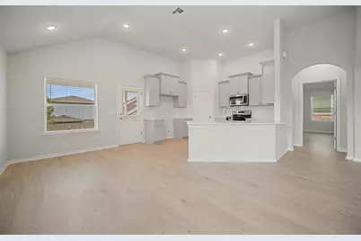 365 Pale Horse Bend, Buda, TX 78610 - Photo 7