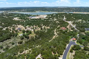 906 Moonlight Bay Dr, Spicewood, TX 78669 - Photo 13