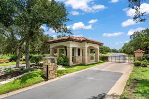 906 Moonlight Bay Dr, Spicewood, TX 78669 - Photo 3