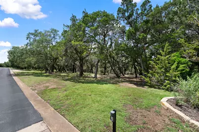 906 Moonlight Bay Drive, Spicewood, TX 78669 - Photo 9