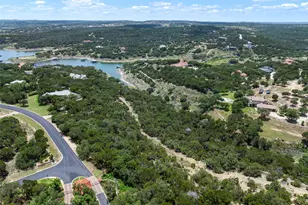 906 Moonlight Bay Dr, Spicewood, TX 78669 - Photo 19
