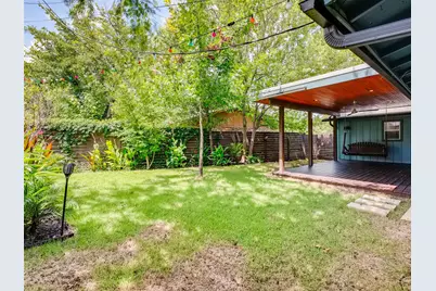 2500 Candlewood Court, Austin, TX 78741 - Photo 23
