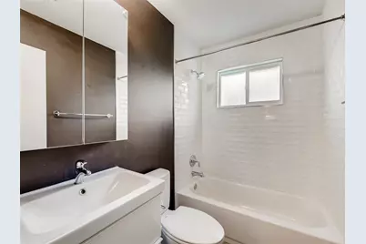 2500 Candlewood Court, Austin, TX 78741 - Photo 19