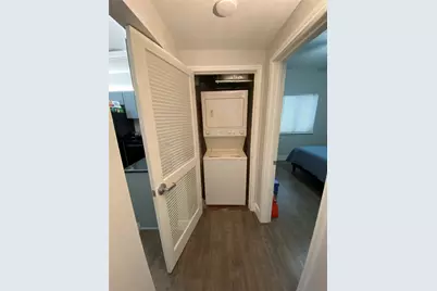 711 W 26th Street #400, Austin, TX 78705 - Photo 13