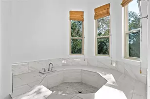 3 Heritage Oaks Dr, Austin, TX 78737 - Photo 27