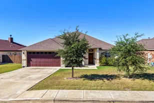 208 Terry Meadow Ln, Jarrell, TX 76537 - Photo 7
