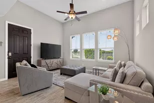 105 Harborside Dr, San Marcos, TX 78666 - Photo 9