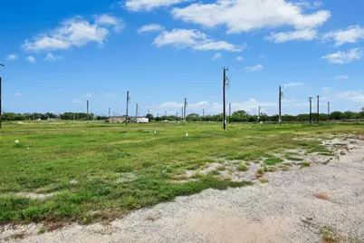 513 Fm 766, Cuero, TX 77954 - Photo 7