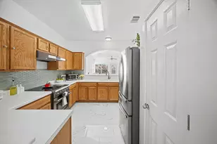 11808 Bastrop St, Manor, TX 78653 - Photo 5