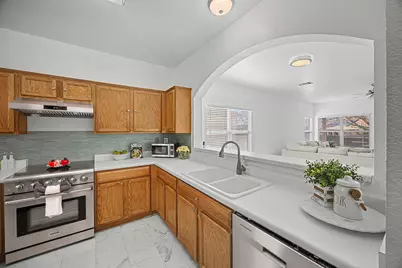 11808 Bastrop Street, Manor, TX 78653 - Photo 7