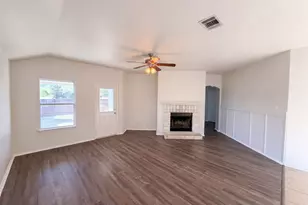 404 Timothy John Dr, Pflugerville, TX 78660 - Photo 3