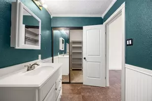 1748 Ohlen Rd, Austin, TX 78757 - Photo 17