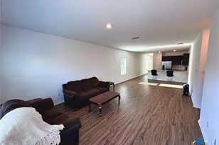 124 Rooster Wy, Jarrell, TX 76537 - Photo 9