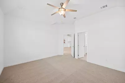 8014 Shining Flor Run, Lago Vista, TX 78645 - Photo 13